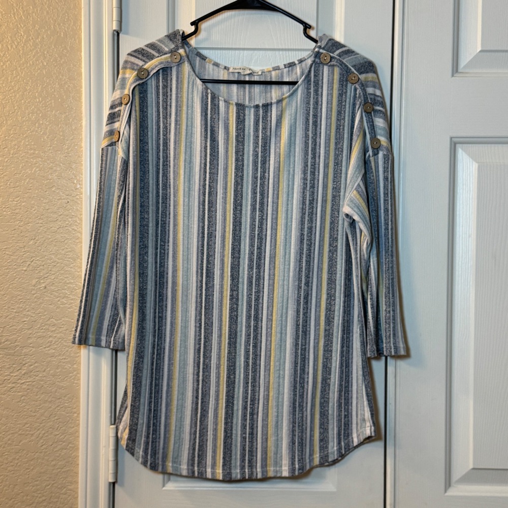Above and Beyond Blue & White Striped Long Sleeve Scoop Neck Beachy Top, Size 1X